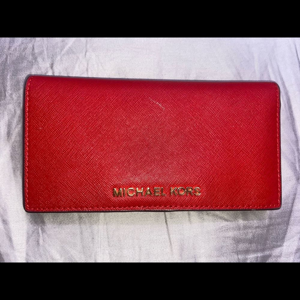 Michael Kors Wallet (Gently Used)